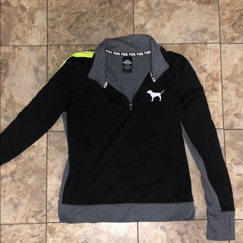 VS Pink zip pull over